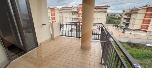 3 rooms Apartment in Vasto, Italy No. 20442 16