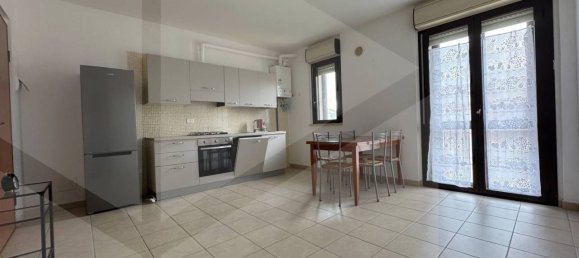 3 rooms Apartment in Vasto, Italy No. 20442 3