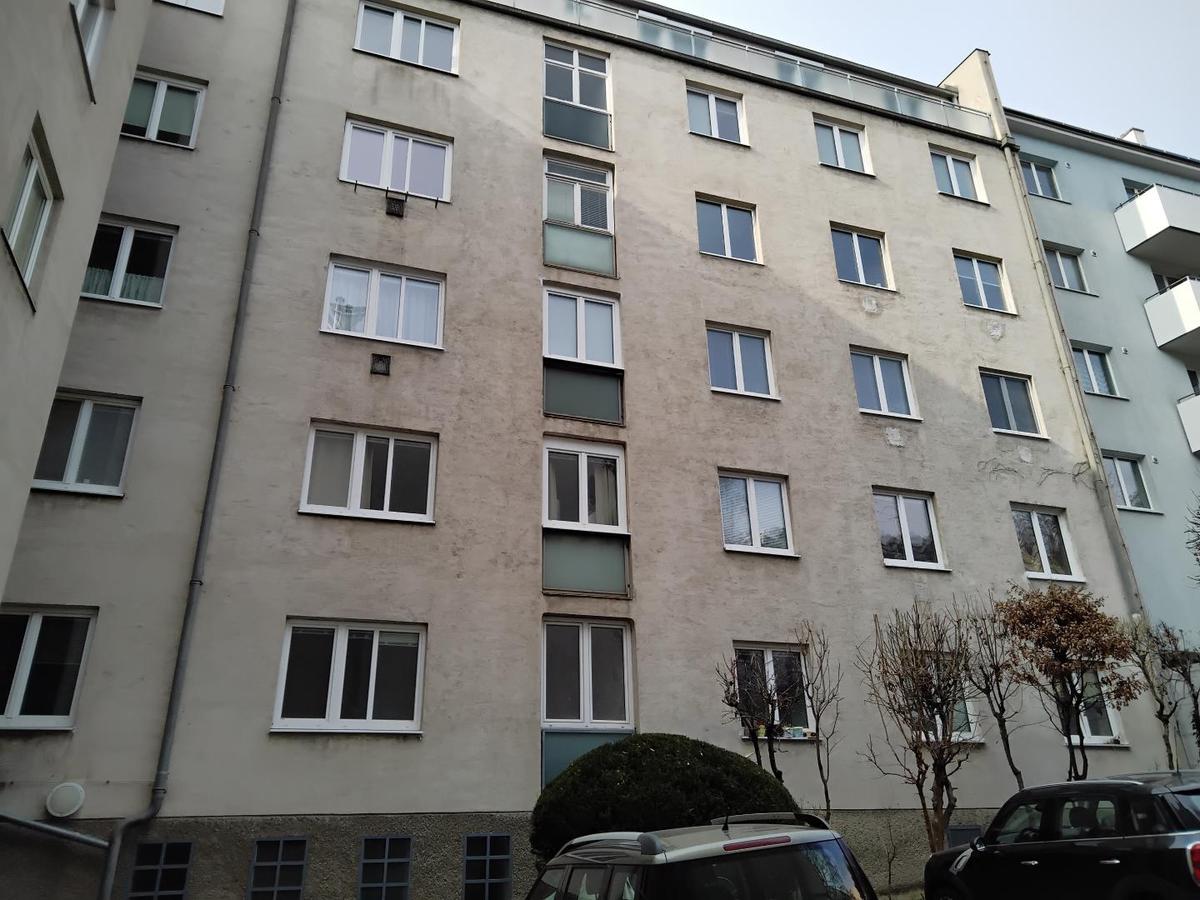 Studio in Maria Enzersdorf, Austria No. 189688