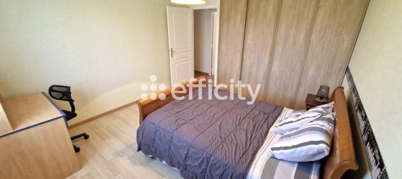 Casa de 4 dormitorios en La Chatre, France No. 58719 15