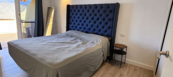 2 bedrooms Penthouse in Adeje, Spain No. 24042 9