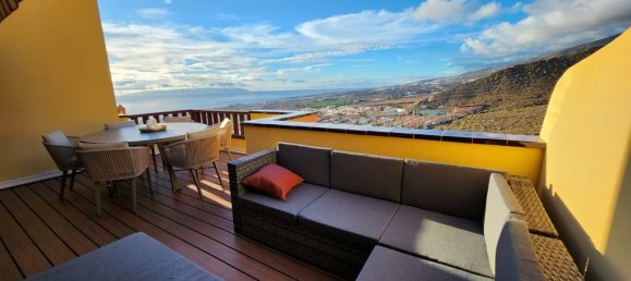 2 bedrooms Penthouse in Adeje, Spain No. 24042 3