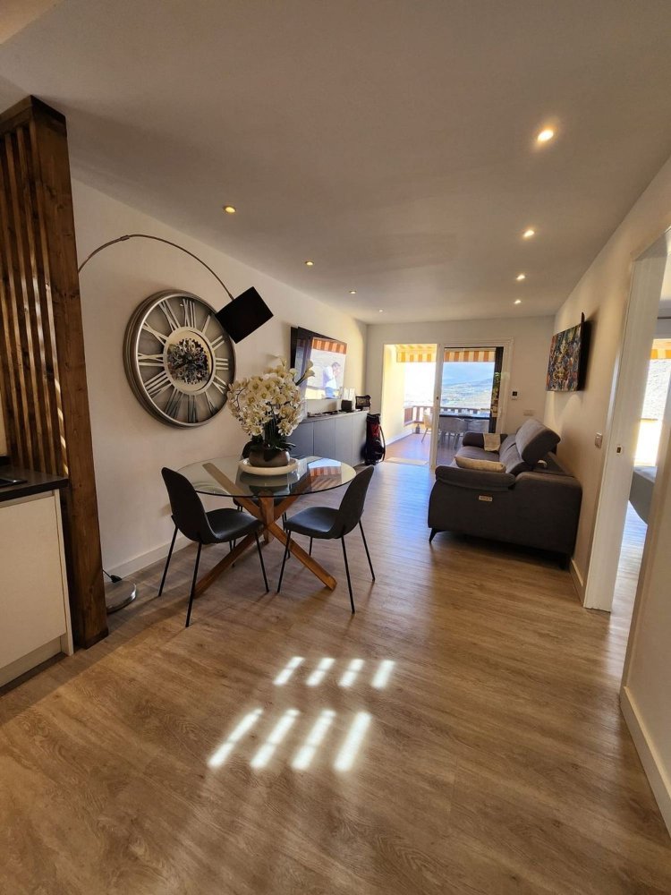 2 bedrooms Penthouse in Adeje, Spain No. 24042