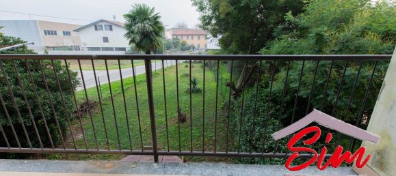 6 rooms Villa in Galliate, Italy No. 222877 11