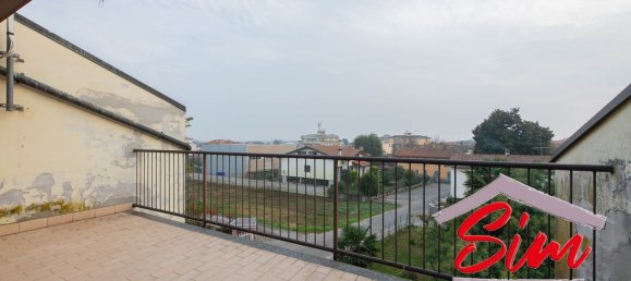 6 rooms Villa in Galliate, Italy No. 222877 19
