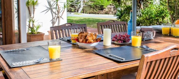 8 Schlafzimmer Villa in Marbella, Spain, Nr. 117815 32