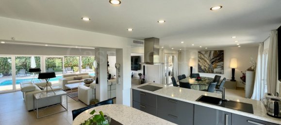 8 Schlafzimmer Villa in Marbella, Spain, Nr. 117815 5