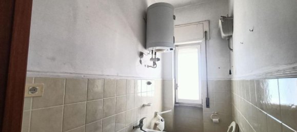 4 Schlafzimmer Wohnung in Caserta, Italy, Nr. 316793 8