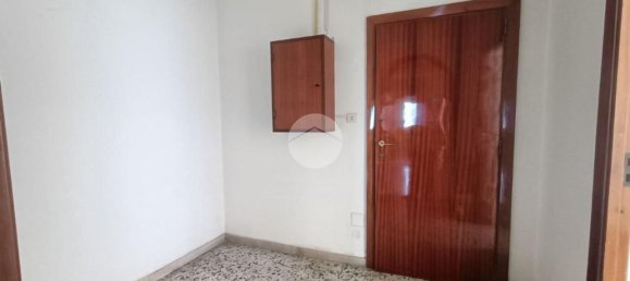 4 Schlafzimmer Wohnung in Caserta, Italy, Nr. 316793 7