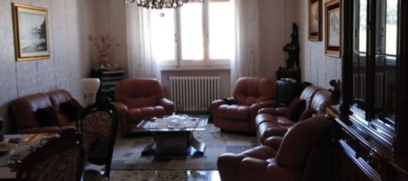 4 rooms Apartment in Tricarico, Italy No. 41540 9