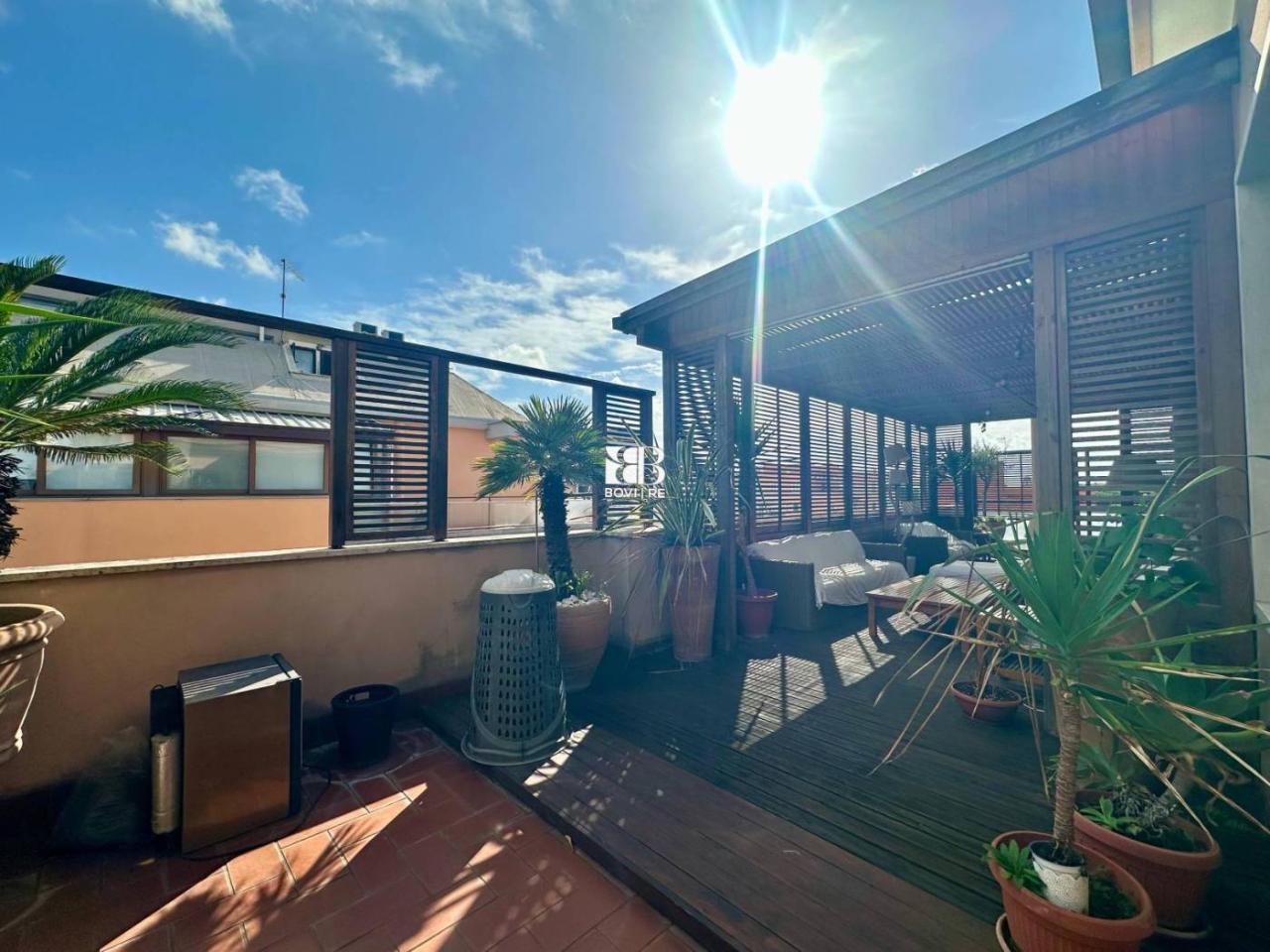 Ático de 4 habitaciónes en Rome, Italy No. 33331