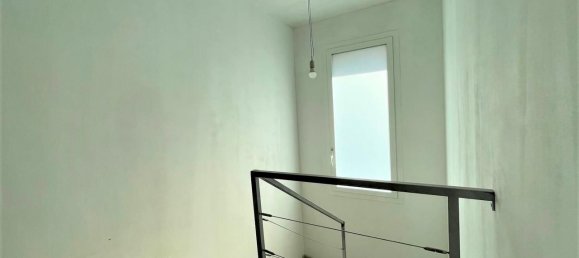 Casa de 4 dormitorios en Comunidad Foral de Navarra, Spain No. 128115 2