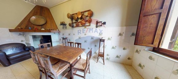 5 Schlafzimmer Wohnung in Bevagna, Italy, Nr. 333317 2