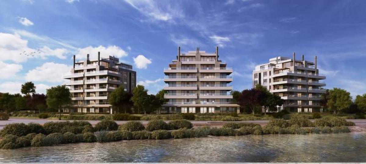 3 bedrooms Apartment in Tigre, Argentina No. 1025