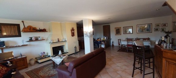 8 rooms Villa in Arezzo, Italy No. 211495 9