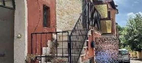 3 bedrooms Apartment in Capena, Italy No. 377555 2