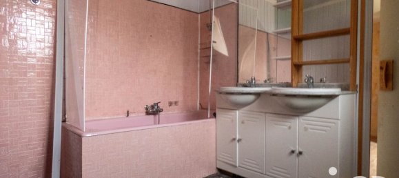 4 bedrooms House in Chapelon, France No. 68769 5