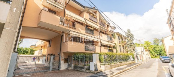 3 rooms Apartment in Settimo Milanese, Italy No. 339071 19