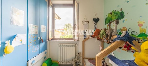 3 rooms Apartment in Settimo Milanese, Italy No. 339071 12
