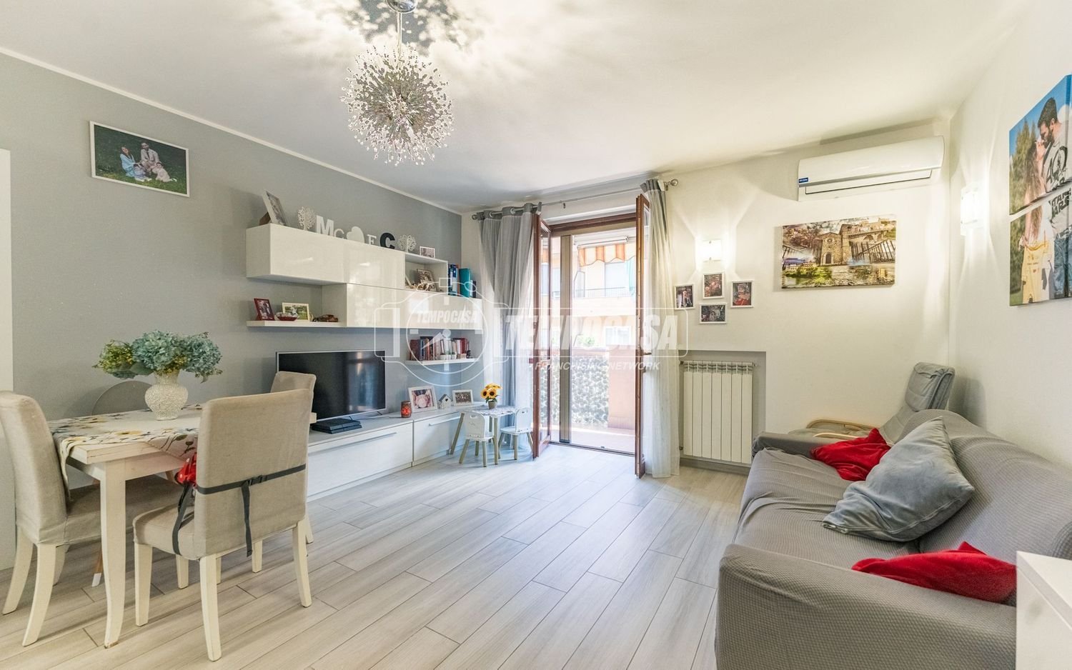 3 rooms Apartment in Settimo Milanese, Italy No. 339071