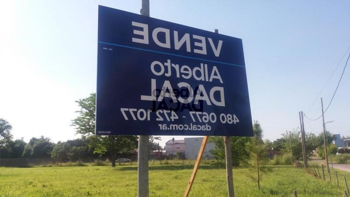  Land in Campo Creado, Argentina No. 35320