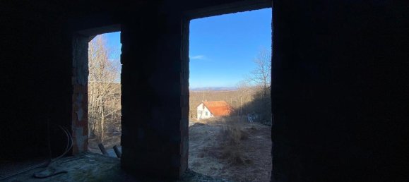 Дом с 10 комнатами в Сасселло, Италия № 125405 14