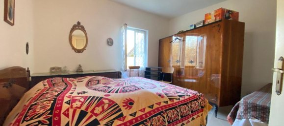 Дом с 10 комнатами в Сасселло, Италия № 125405 11