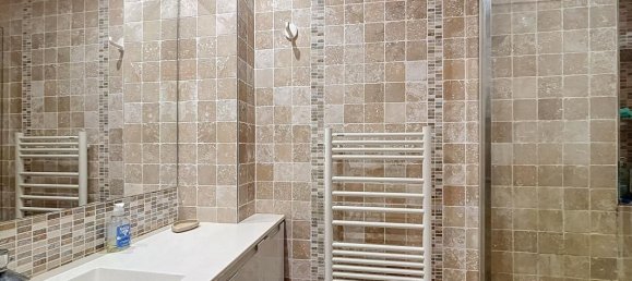 1 bedroom Apartment in Saint-Cloud, France No. 166908 7