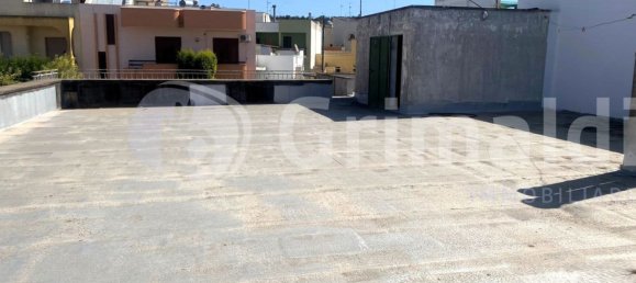 Дом с 3 спальнями в Sannicola, Италия № 351647 40