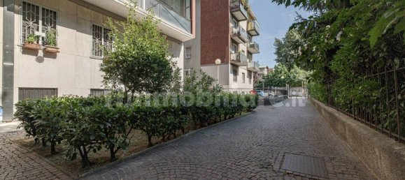 Apartamento T1 em Milan, Italy N.º 379844 21