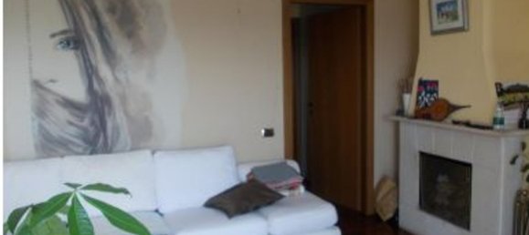 3 bedrooms Apartment in Milan, Italy No. 357950 11