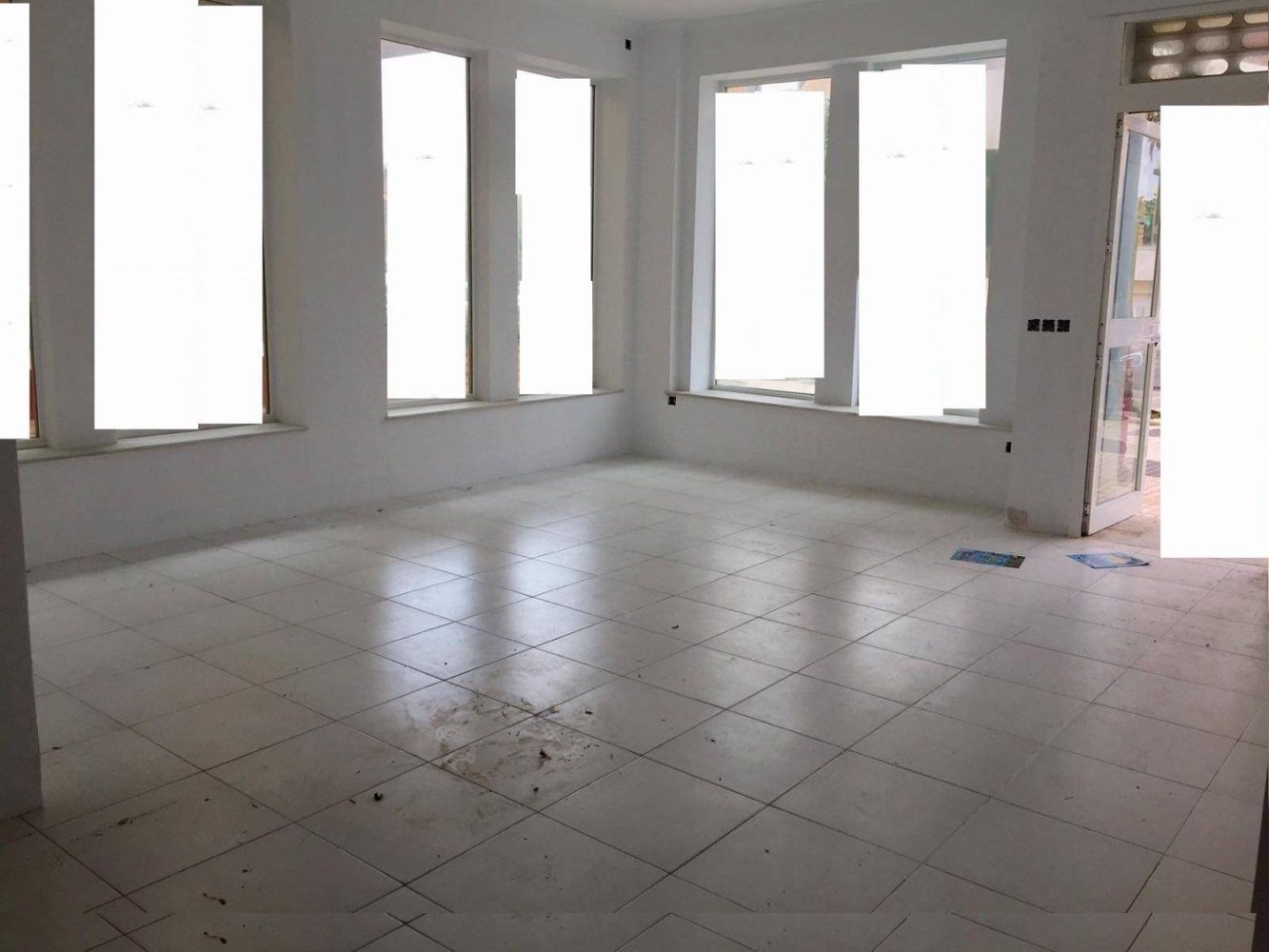 75m² Commercial property in Fuengirola, Spain No. 239865