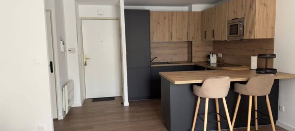 Studio in Etampes, France No. 328722 2