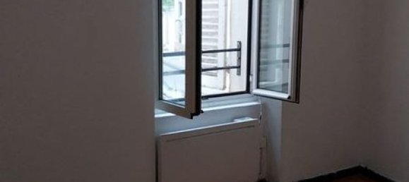 2 rooms Apartment in Toulon, France No. 340846 5