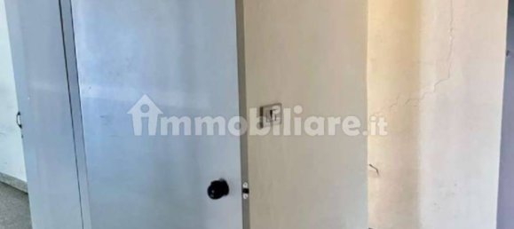 Propiedad comercial de 3 habitaciónes en Florence, Italy No. 200123 10