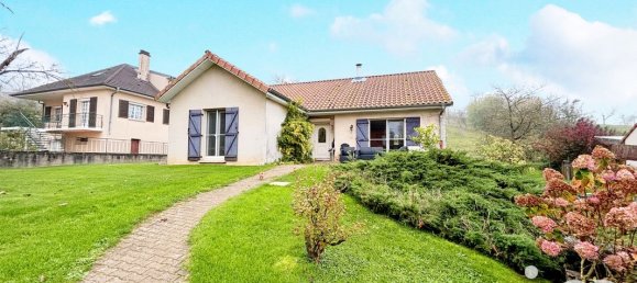 4 bedrooms House in Viterne, France No. 52354 16