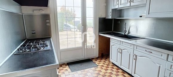 4 bedrooms House in Farges-en-Septaine, France No. 216599 6