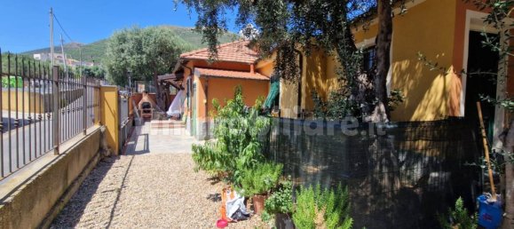 4 bedrooms Villa in Albenga, Italy No. 306236 2