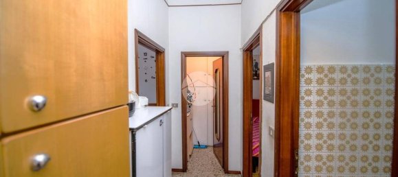 Apartamento T2 em Milan, Italy N.º 326494 2