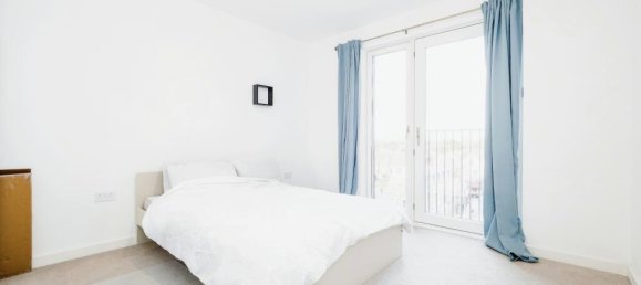 1 bedroom House in East Ham, United Kingdom No. 11457 3
