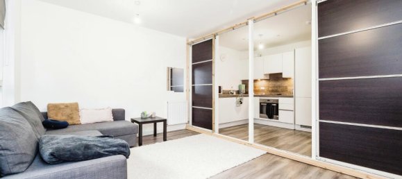 1 bedroom House in East Ham, United Kingdom No. 11457 6