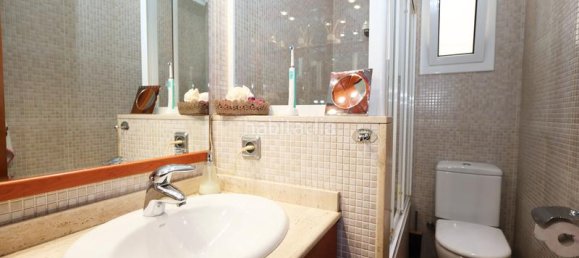 4 chambres Appartement à Esplugues de Llobregat, Spain No. 187595 12