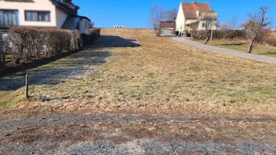  Land in Oberschutzen, Austria No. 167125