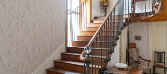 Apartamento de 12 dormitorios en Descartes, France No. 283528 6