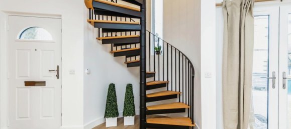 2 bedrooms House in South Croydon, United Kingdom No. 8106 7