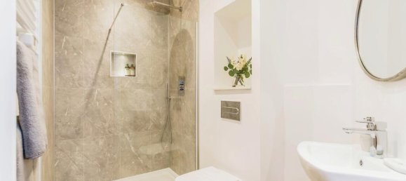 2 bedrooms House in South Croydon, United Kingdom No. 8106 6