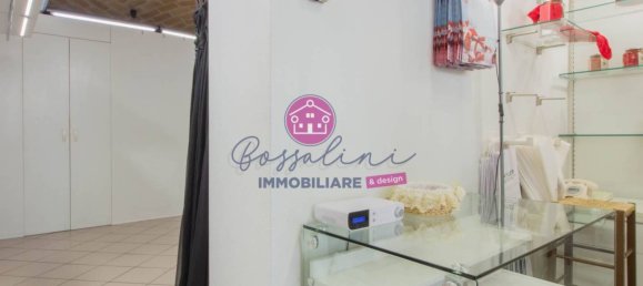 Коммерческая недвижимость с 2 комнатами в Пигаццано, Италия № 320451 8