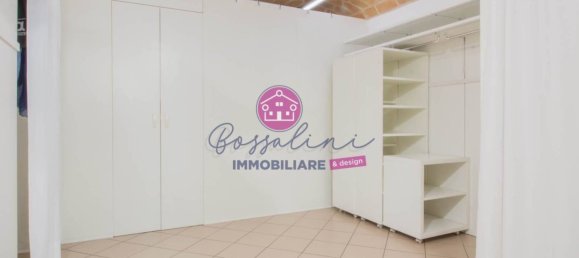 Коммерческая недвижимость с 2 комнатами в Пигаццано, Италия № 320451 11