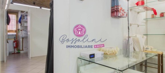 Коммерческая недвижимость с 2 комнатами в Пигаццано, Италия № 320451 9