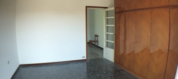 2 bedrooms Villa in Rovello Porro, Italy No. 263504 11